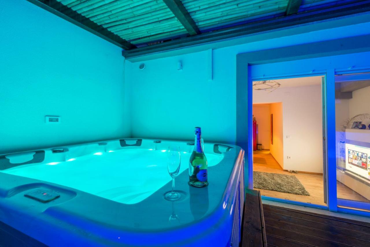 Alena Luxury Apartment With Jacuzzi Сплит Экстерьер фото